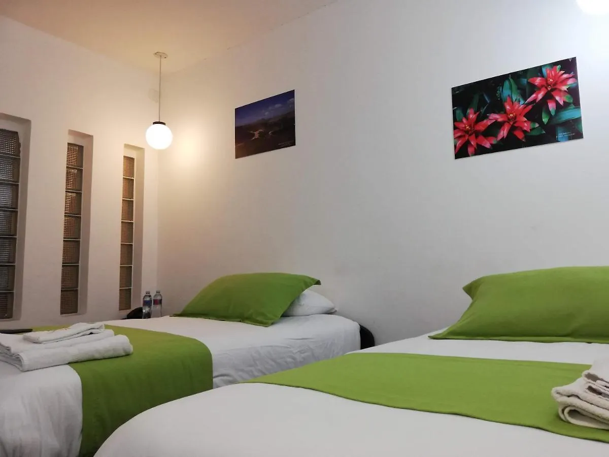 Hostal Joan Sebastian Quito Hotel