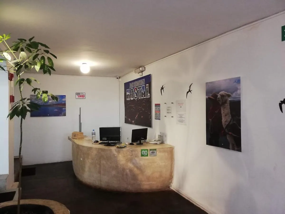 Ξενοδοχείο Hostal Joan Sebastian Κίτο