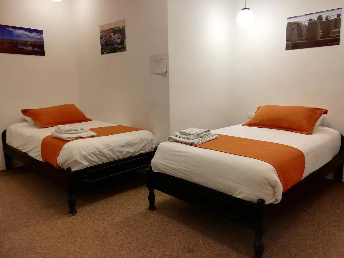 Hostal Joan Sebastian Κίτο 3*,